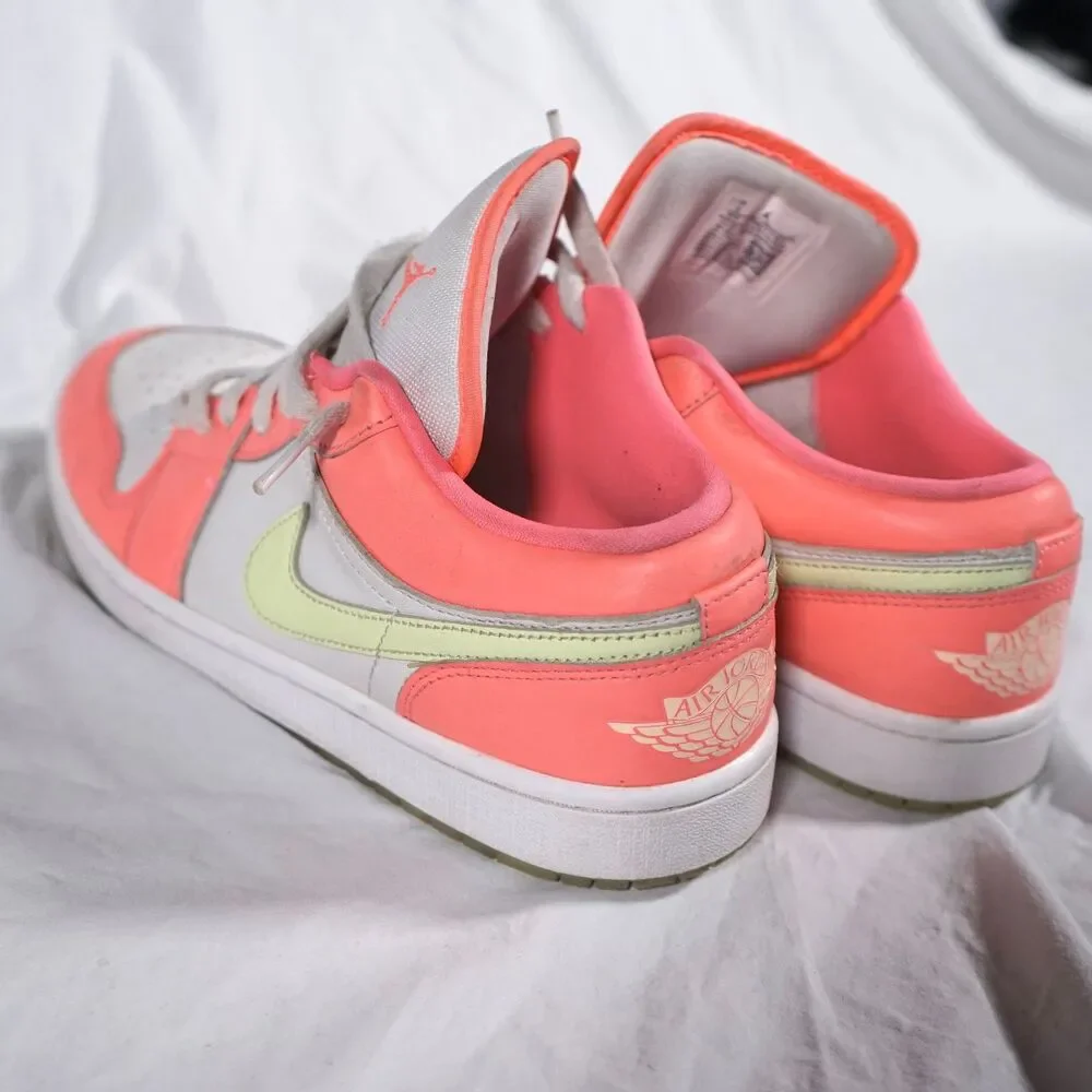 Nike Air Jordan 1 Low SE Lava Glow Barely Volt Men's 9 FN6772-671